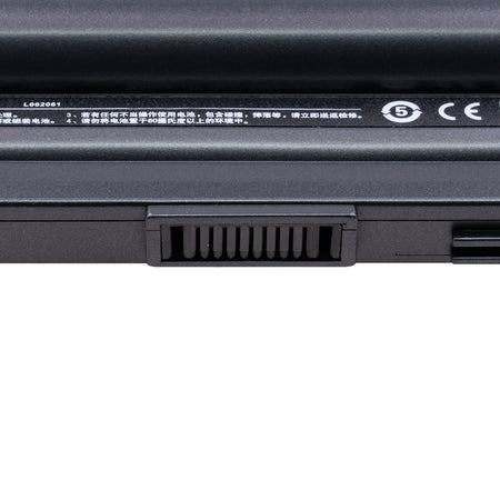 Close-up of compatible laptop battery connector for Asus U50 U80 U81 U89 series